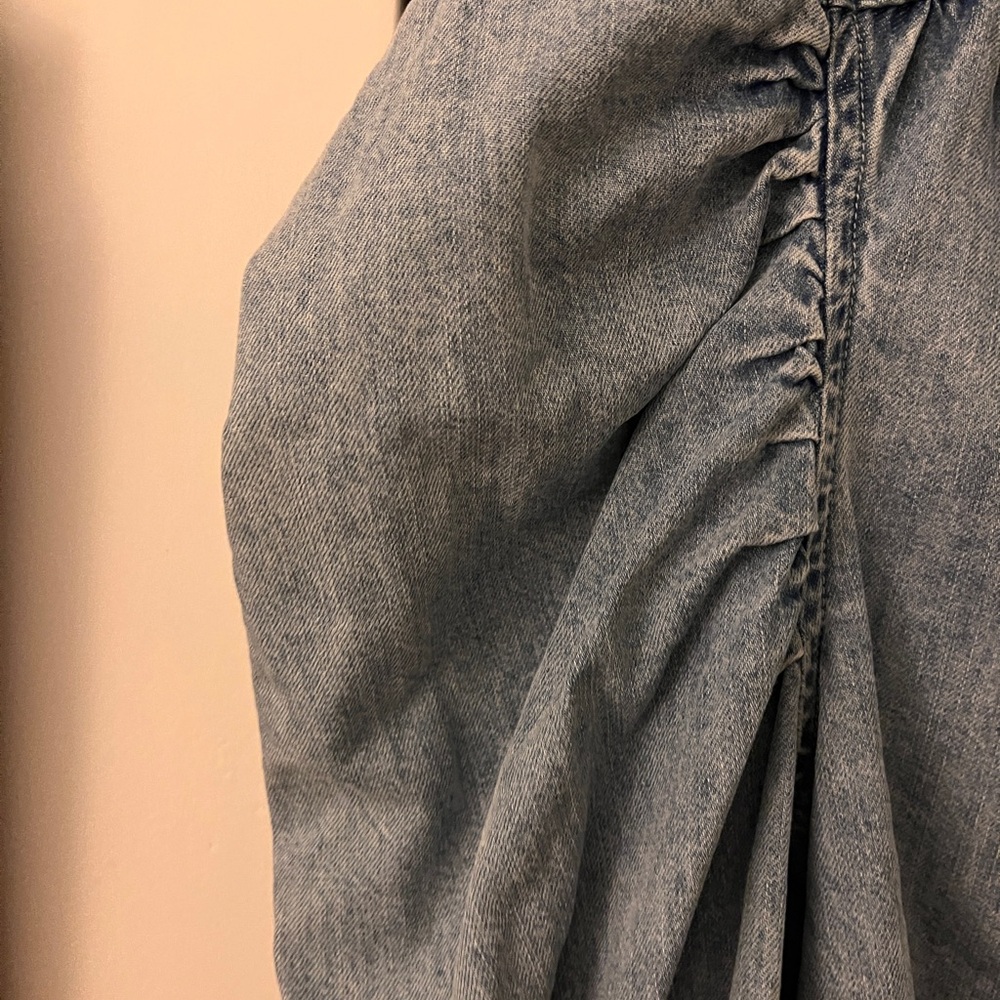Frame Denim Button-Up Shirt with Puffed Sleeves - Picture 3 of 7